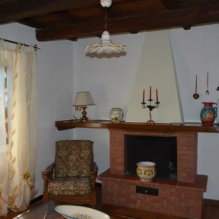 La Casa Del Girasole Сasa de vacaciones *