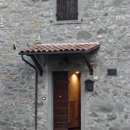 La Casa Del Girasole Piazza al Serchio